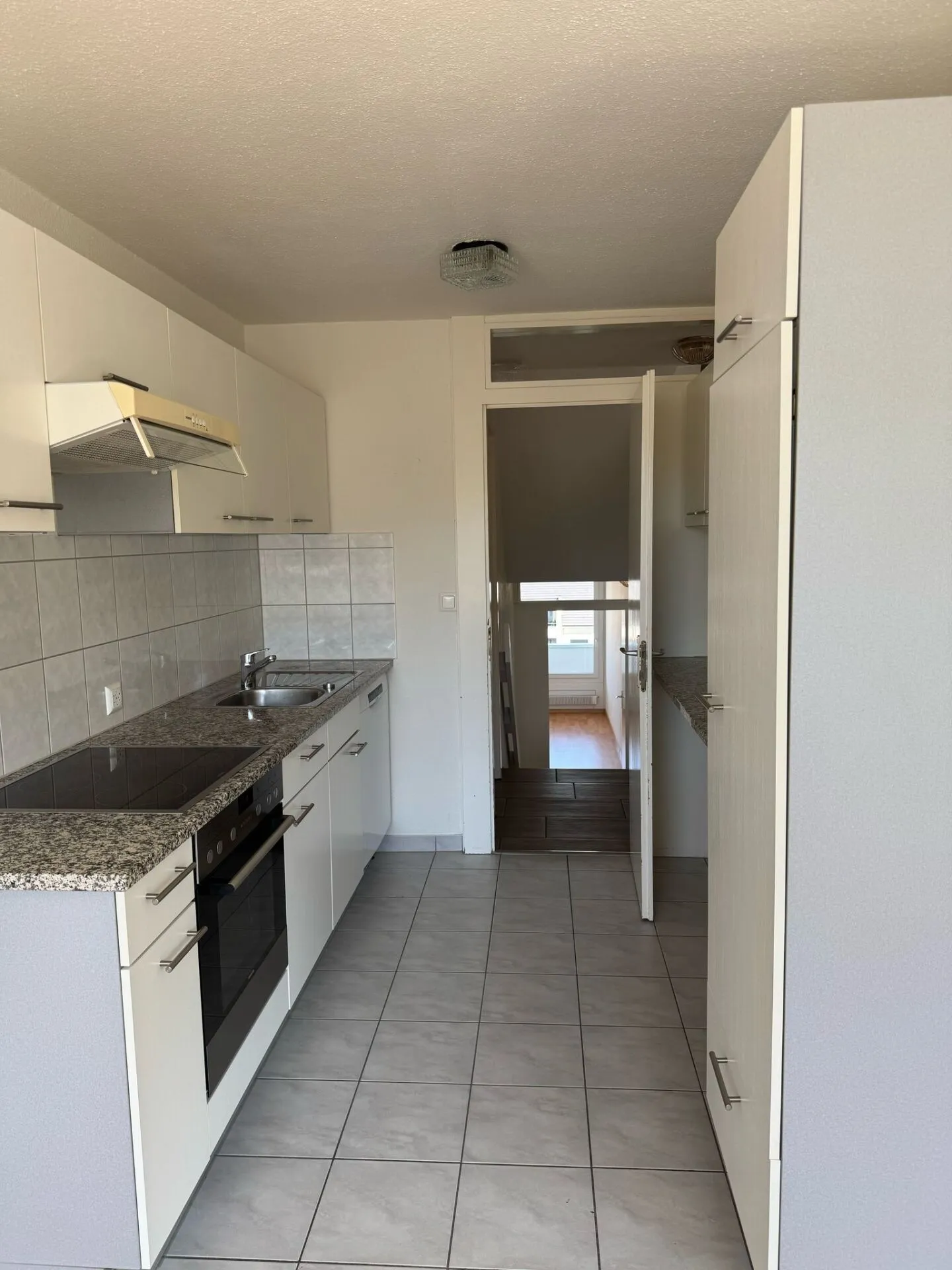 Appartamento in affitto - Foto 2 di 11