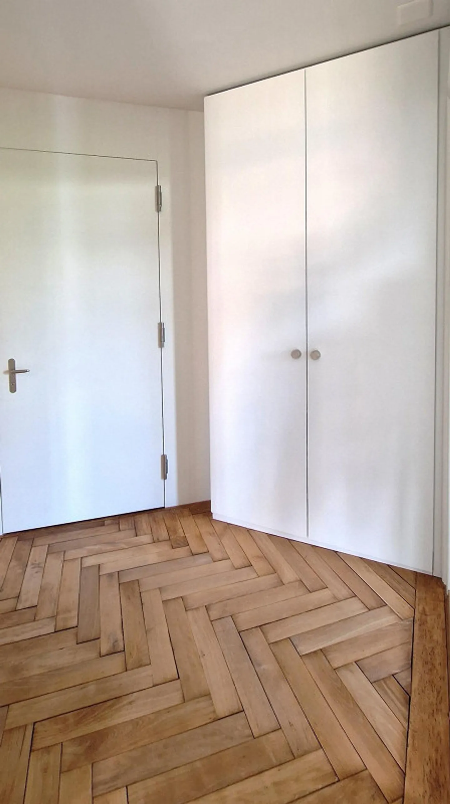 Appartamento moderno di 2,5 stanze con atmosfera storica - Foto 9 di 11