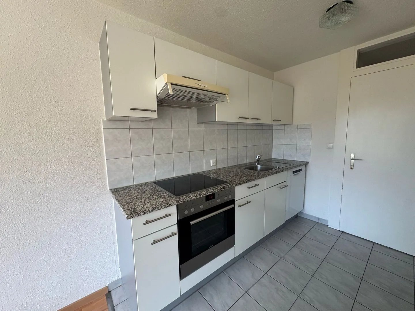 Appartamento in affitto - Foto 3 di 11