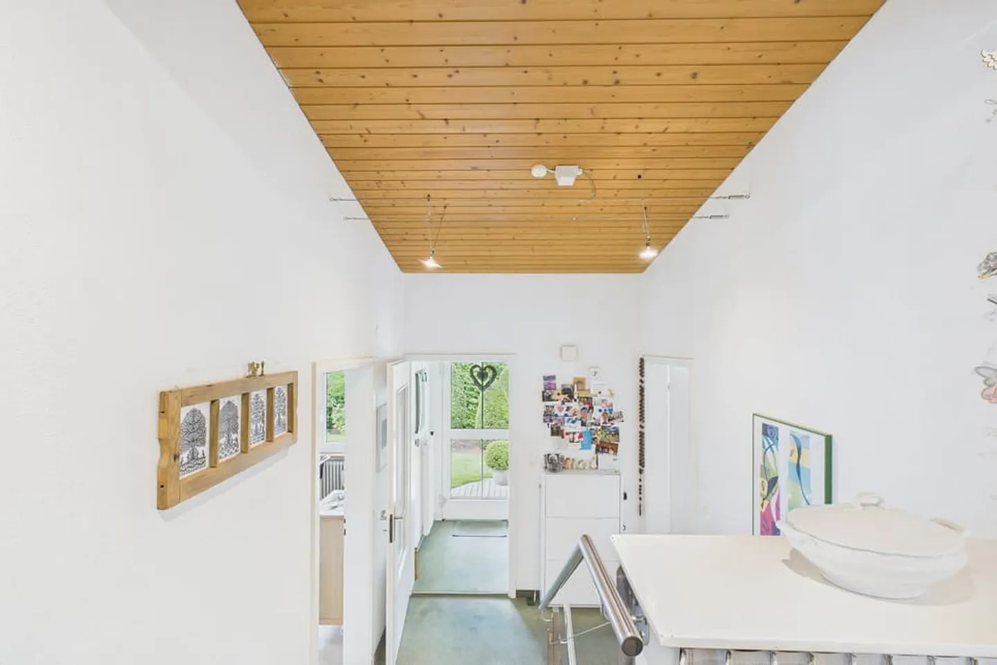 Viel Platz für Familien, Wohngemeinschaften und Haustiere - willkommen in Kerzer - Foto 3 von 13