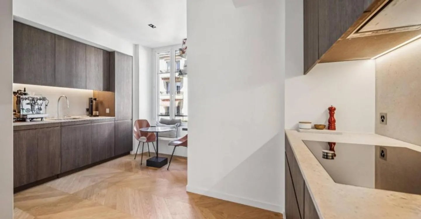 Wunderschöne 5,5-Zimmer-Haussmann-Wohnung vollständig renoviert - Foto 2 von 5