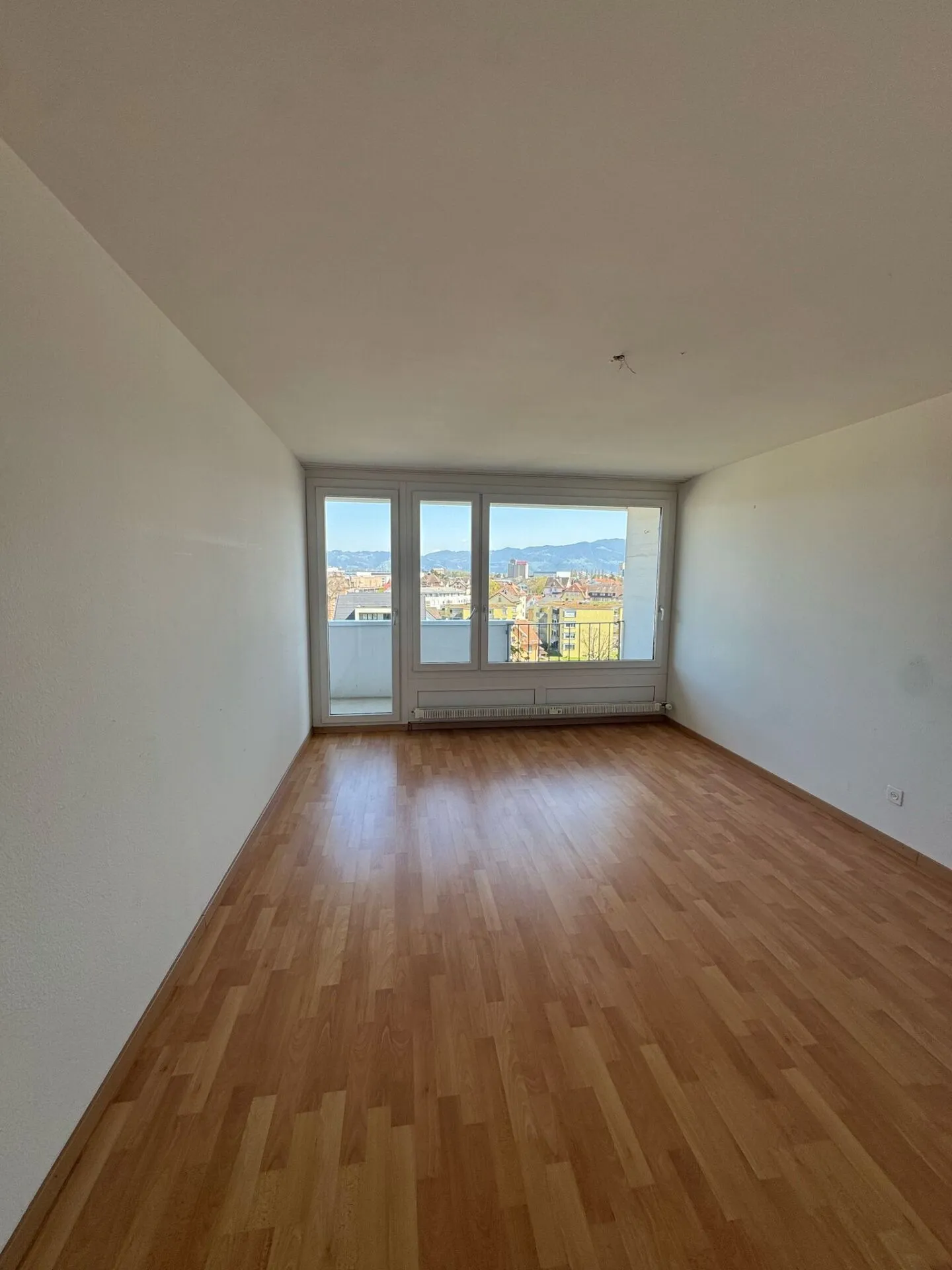 Appartamento in affitto - Foto 6 di 11