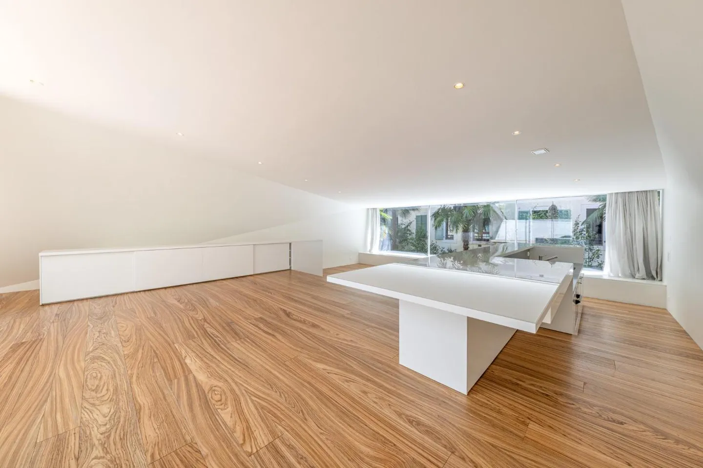 Villa contemporaine aux Eaux-Vives - Photo 3 sur 13