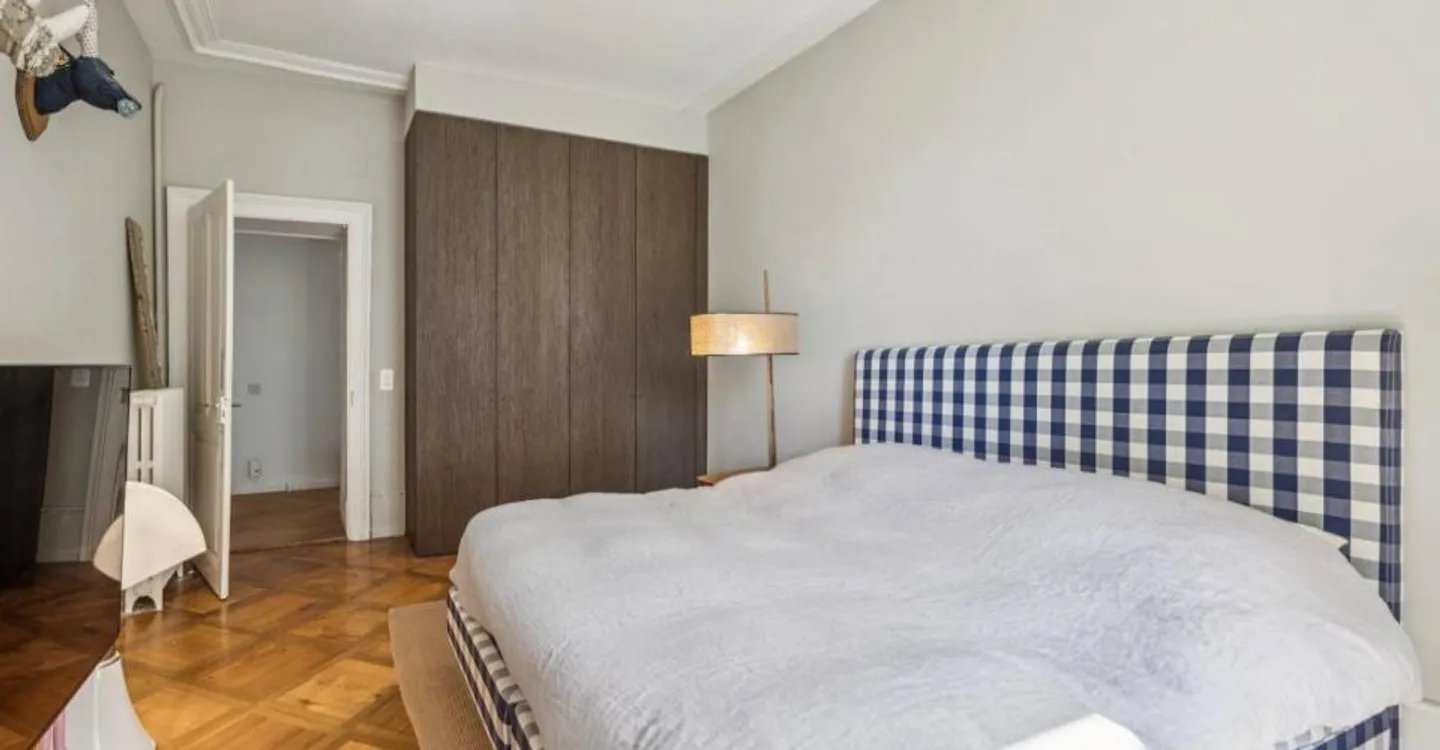 Wunderschöne 5,5-Zimmer-Haussmann-Wohnung vollständig renoviert - Foto 4 von 5