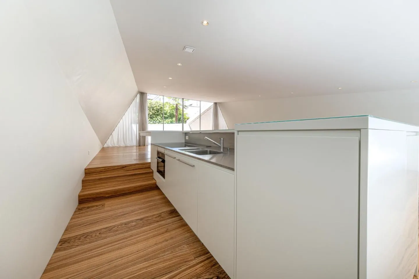 Villa contemporaine aux Eaux-Vives - Photo 8 sur 13