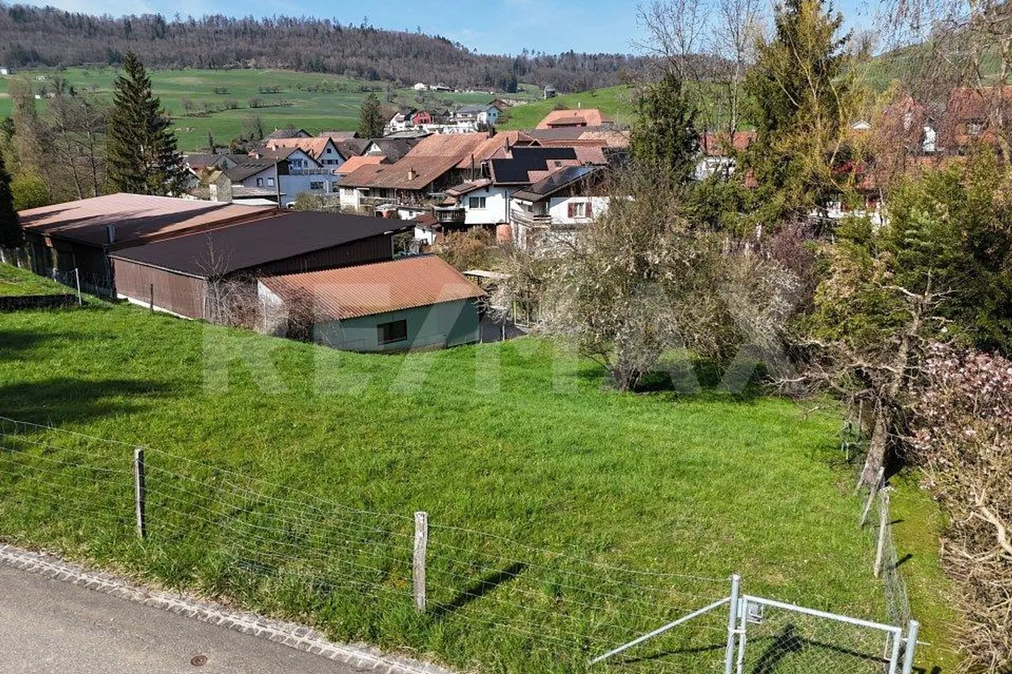 Sonniges Bauland im Mettauertal - Foto 1 von 6