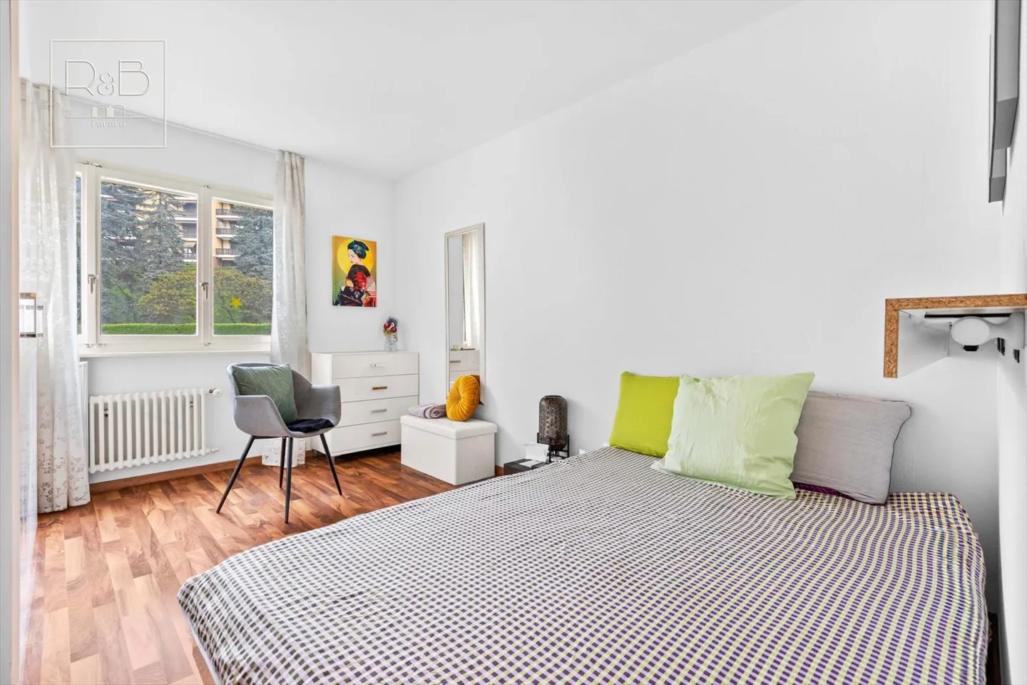Appartamento di 3,5 locali con bella vista sul lago e sulle montagne - Foto 7 di 9