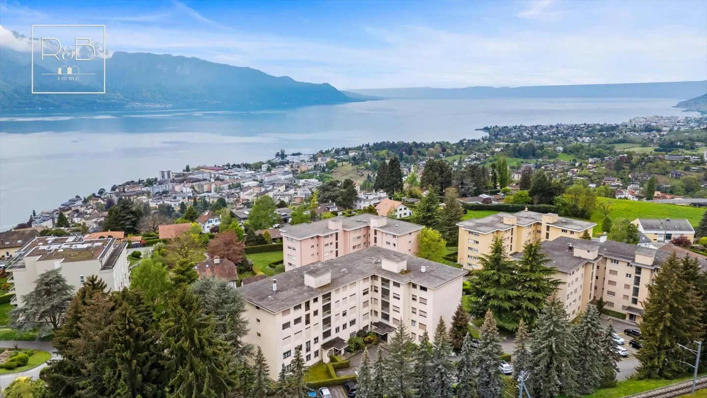 Appartamento di 3,5 locali con bella vista sul lago e sulle montagne - Foto 9 di 9