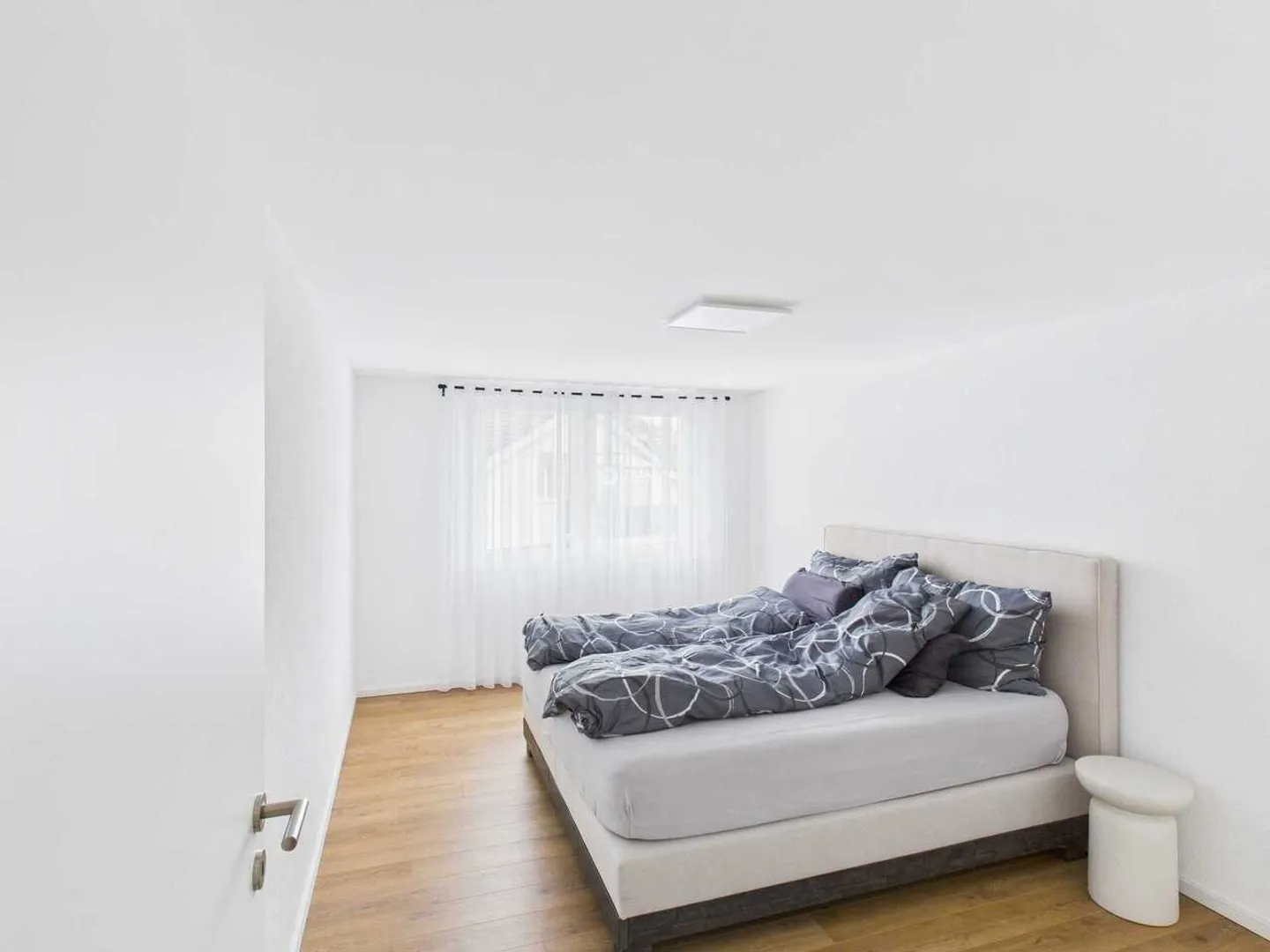 Maison de 3 familles, rénovée en 2021, avec 2 garages à Trimbach - Photo 8 sur 13