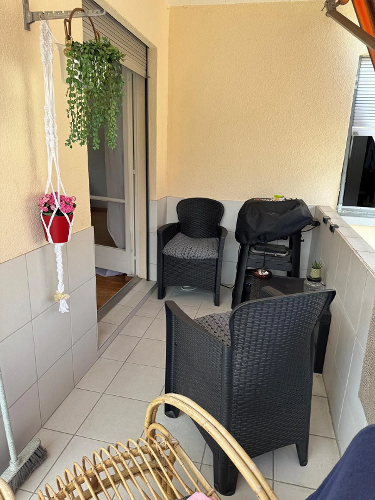 Bellissimo appartamento mansardato di 4 1/2 locali (3° piano) - Foto 5 di 7