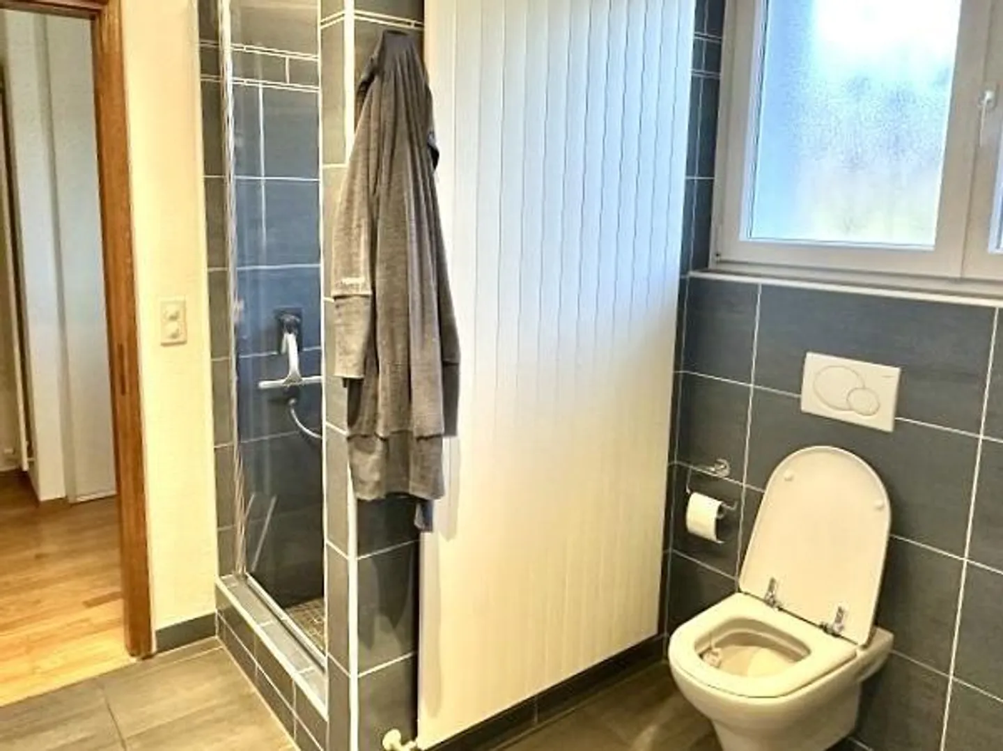 Country house with 2 apartments in a secluded location with plenty of land - Photo 31 of 55