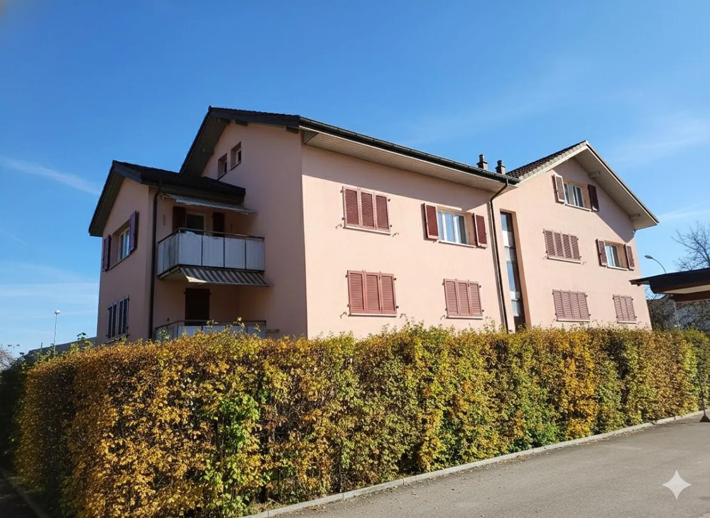 Luminoso appartamento di 4 stanze con balcone a Langenthal - Foto 1 di 14