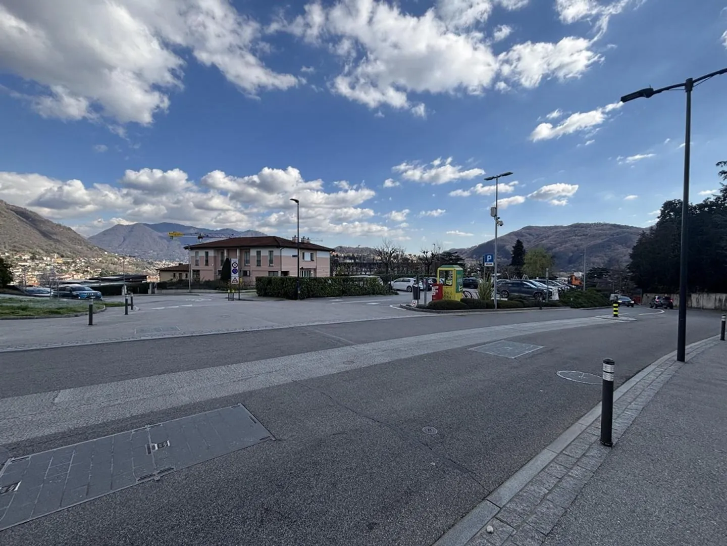 Sunny 3.5-Room Apartment - Photo 12 of 15