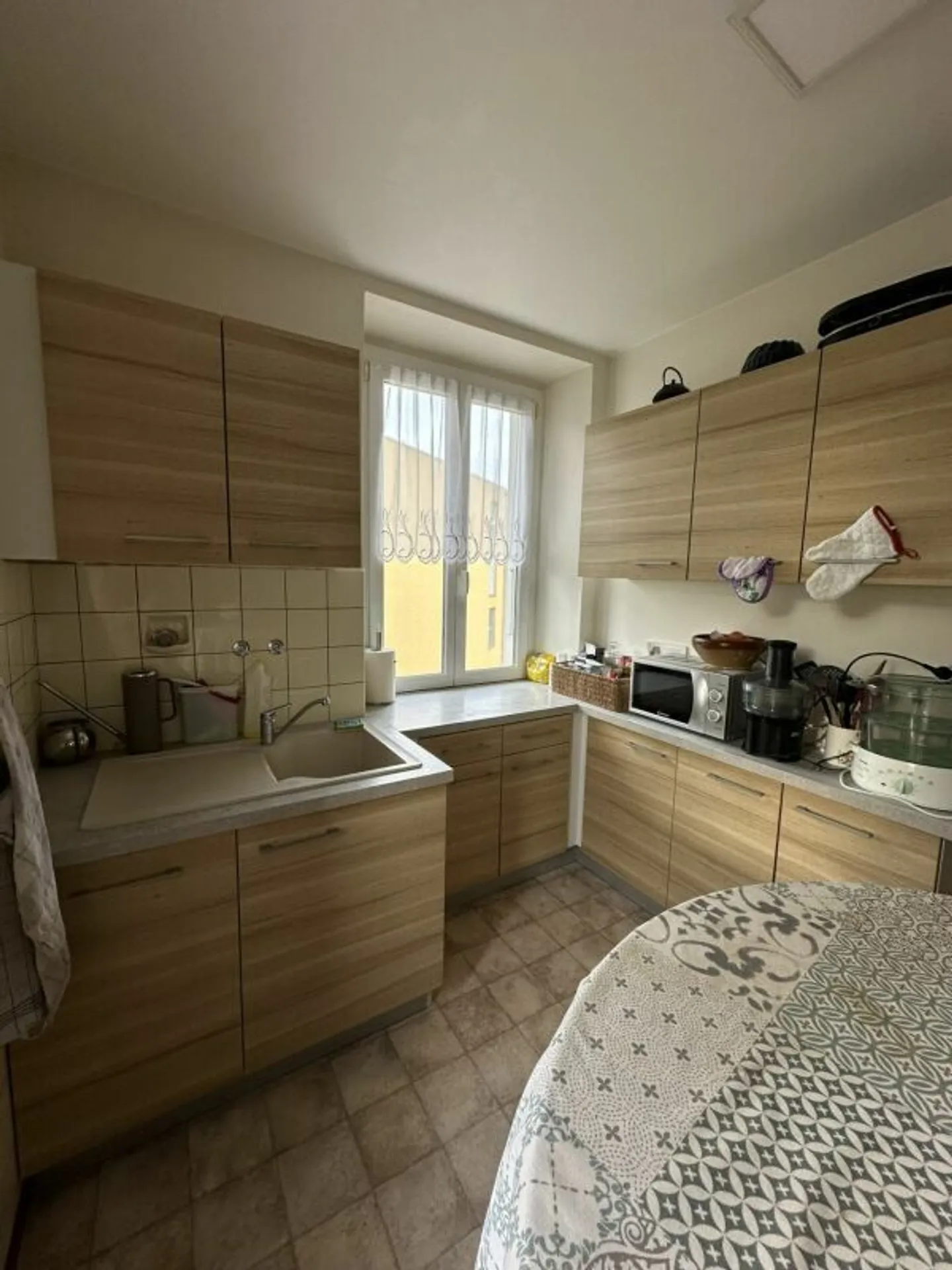 Wohnung mit 3 Zimmern in einem Winzerhaus - Bahnhof 49, Boudry - Foto 4 von 10