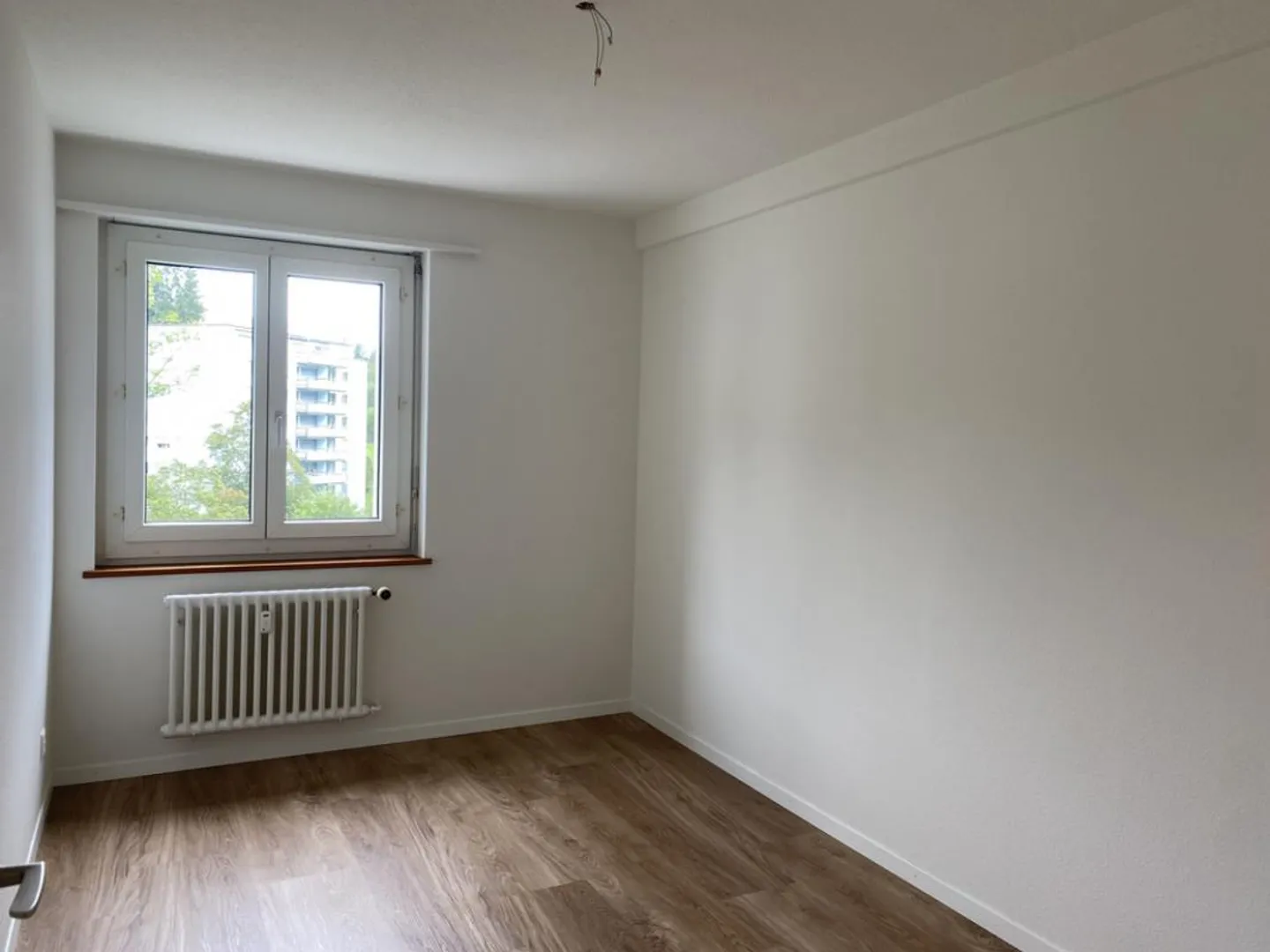 From City Hustle to Greenery - Photo 6 of 8