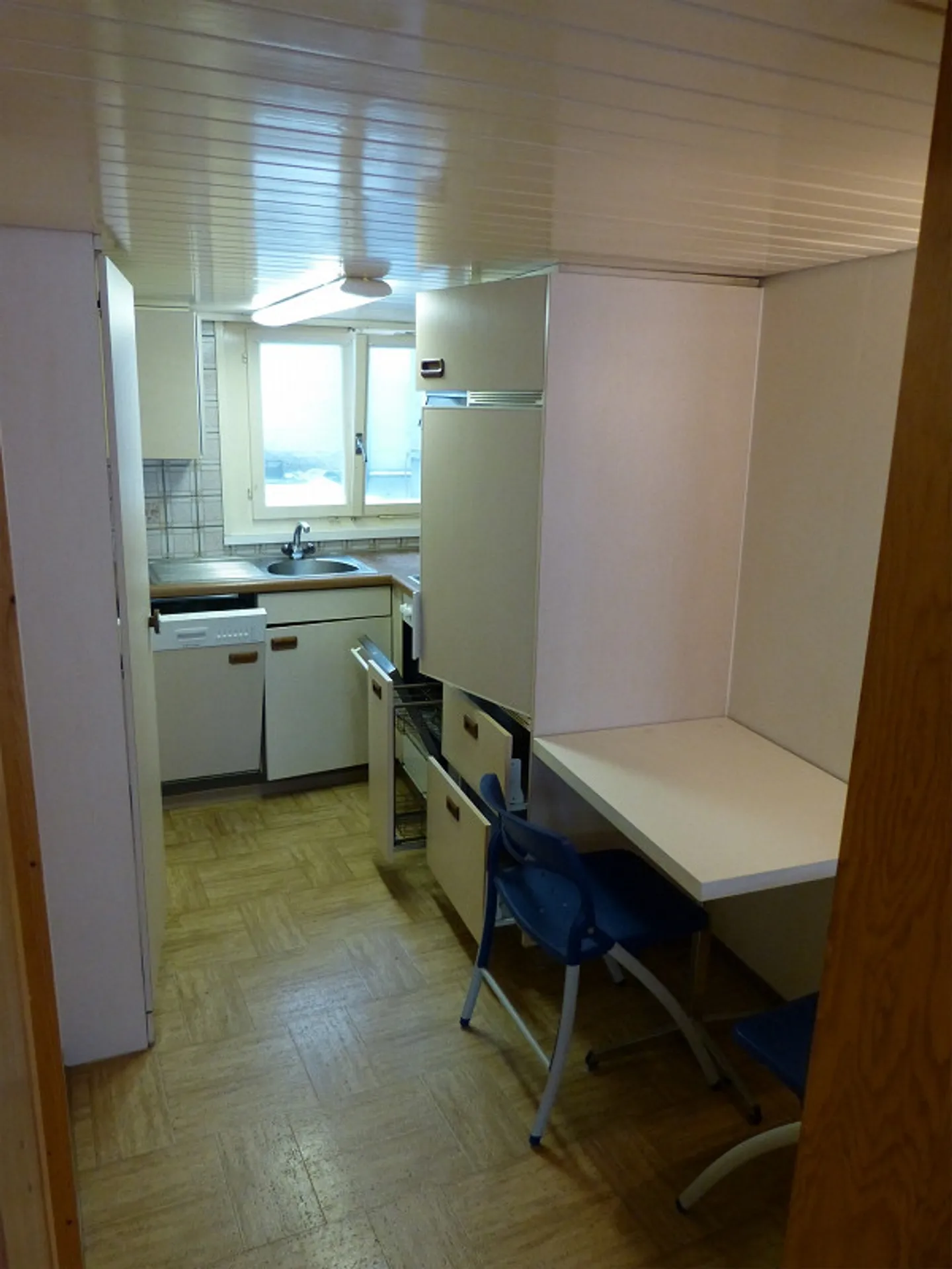 Appartement 2.5 pièces confortable - Photo 5 sur 7
