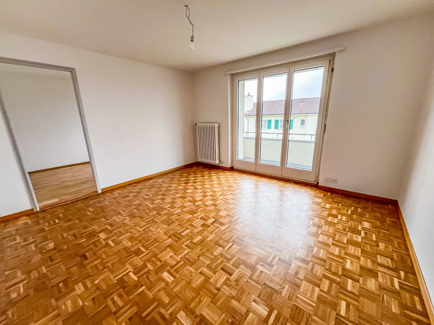 Appartamento accogliente con 4 stanze in posizione centrale - Foto 5 di 10