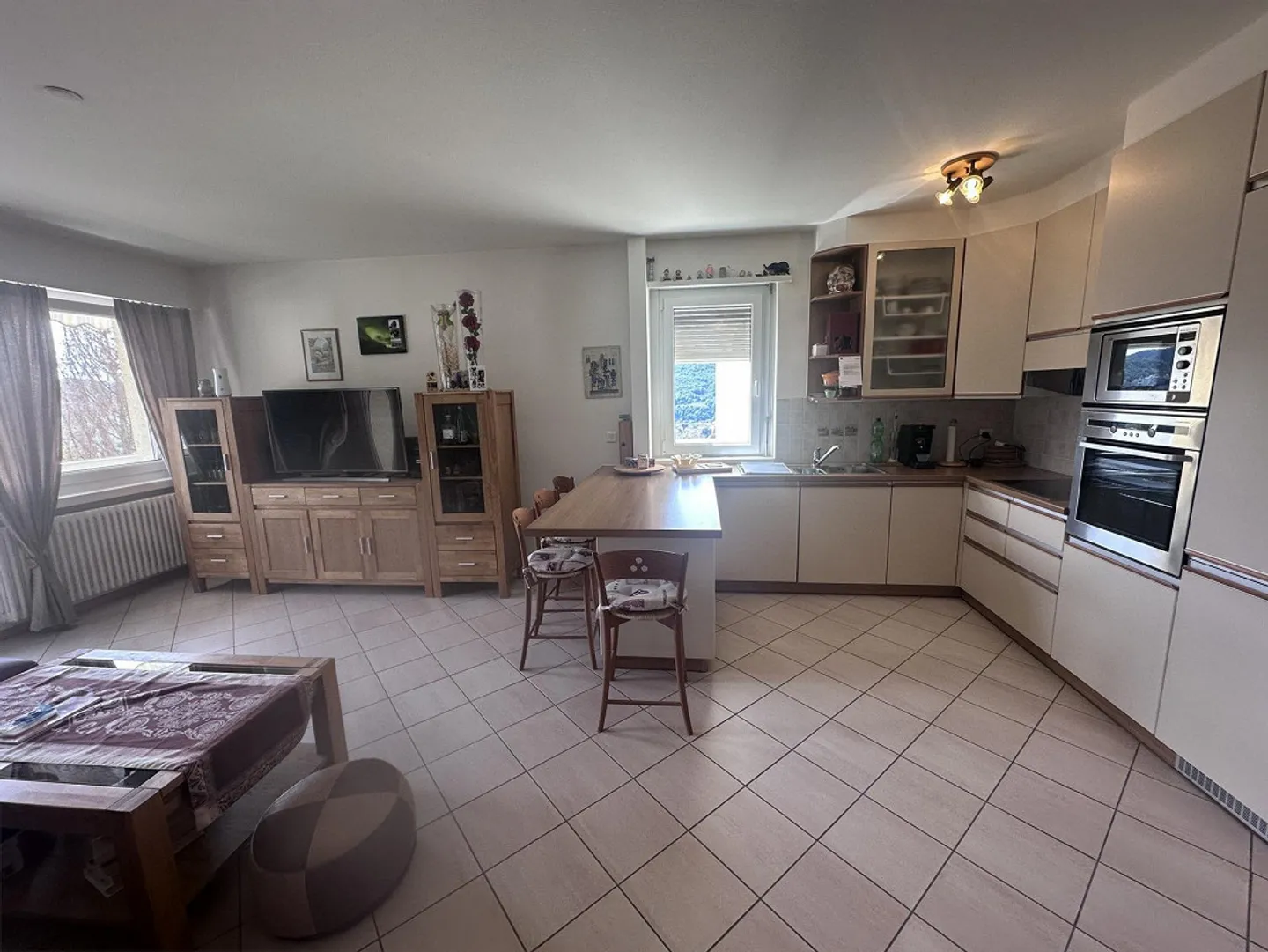 APPARTEMENT PANORAMIQUE DE 4,5 CHAMBRES À VENDRE À MORBIO INFERIORE - Photo 7 sur 13
