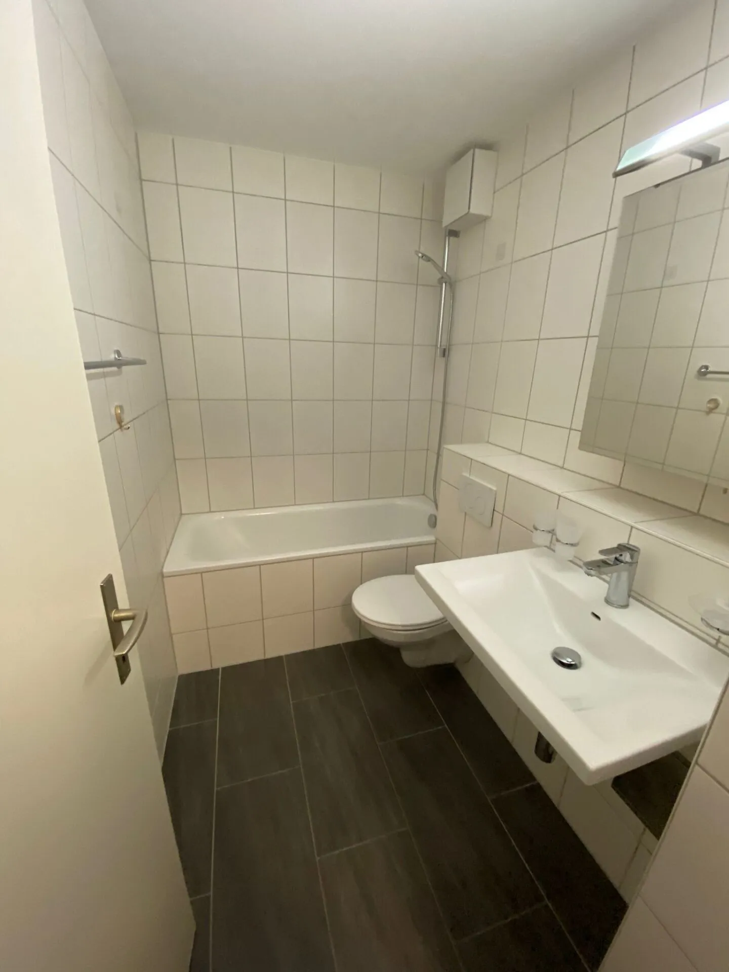 Staufbergstrasse 22, Niederlenz, Switzerland - Photo 12 of 12
