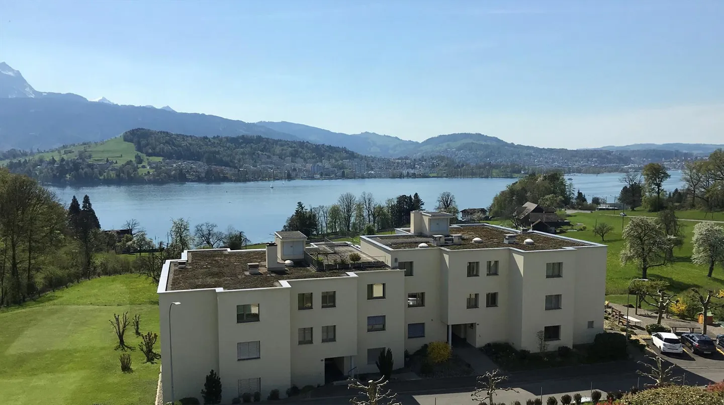 Wunderschöne Wohnung mit Seeblick - Foto 1 von 12