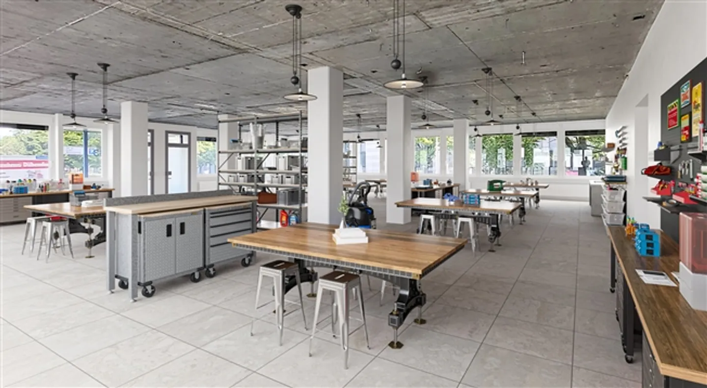 Freshly painted ground floor commercial space in Glattbrugg - direct access to the delivery ramp - Photo 3 of 8