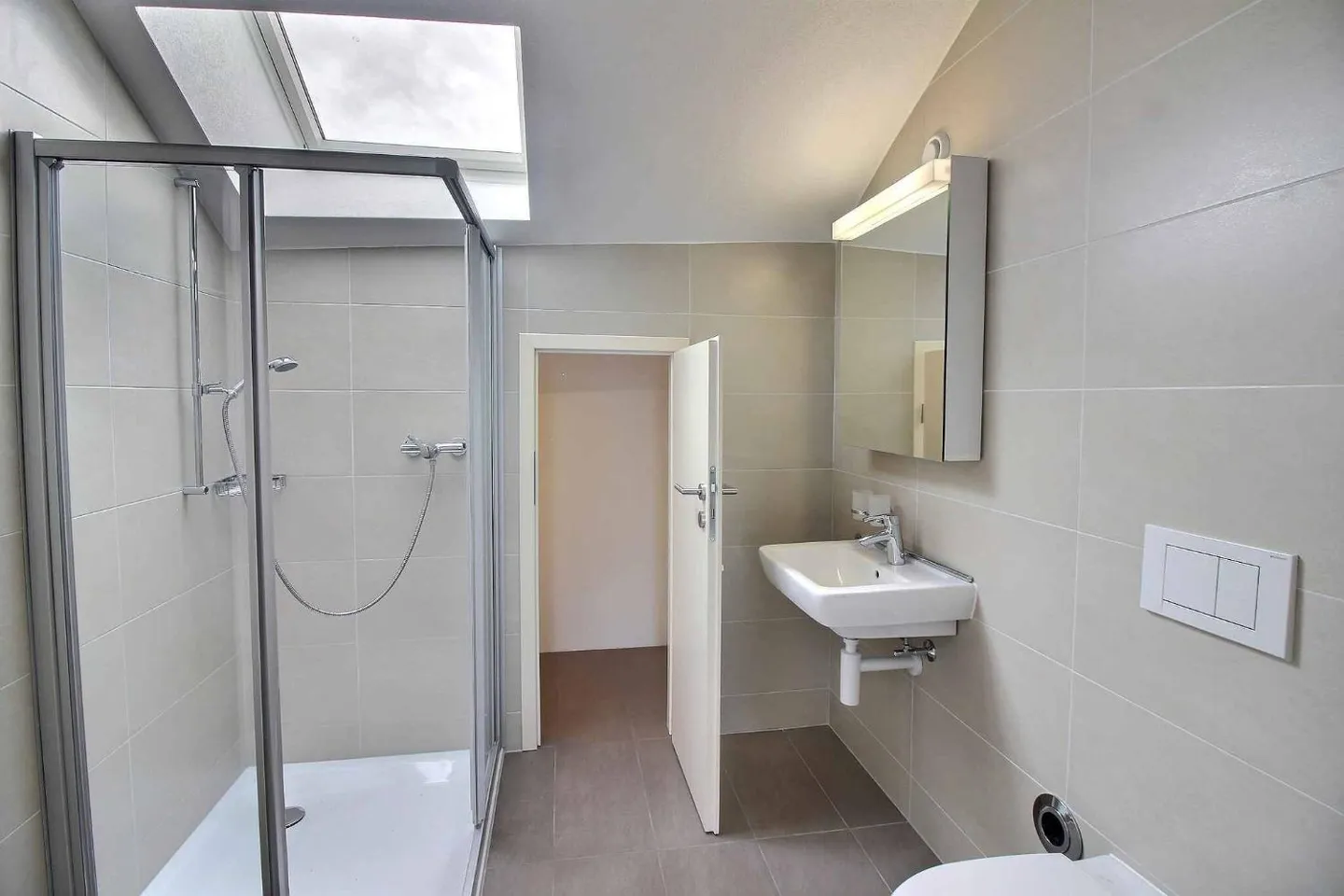 Obergeschoss 3,5 Zimmer - Foto 8 von 9