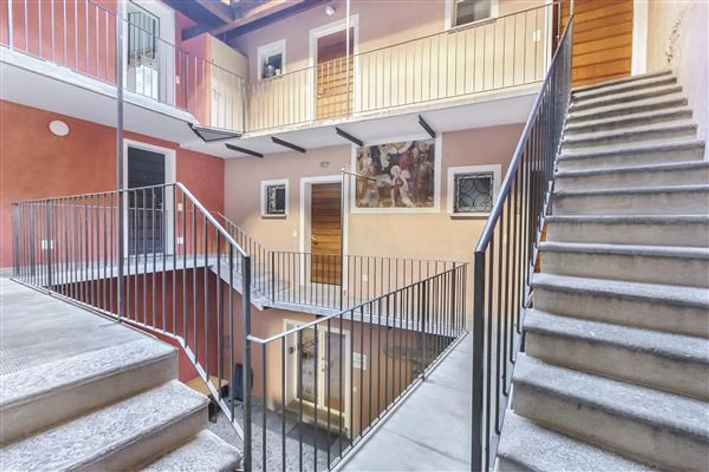 Ascona: Palazzo a reddito - Foto 2 di 13