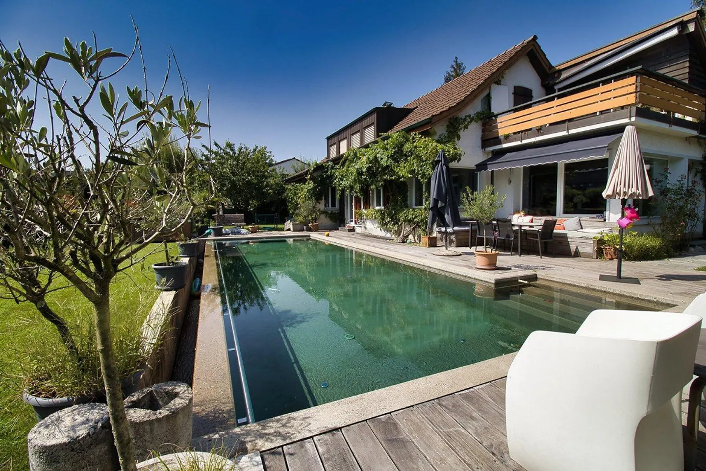 Posizione da sogno / Paradiso del giardino e della piscina / Vicino all'Aare - Foto 1 di 17