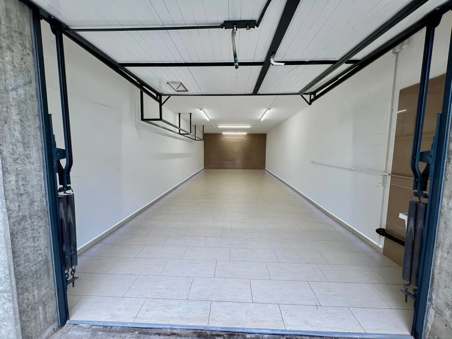 Neu renovierter Lagerraum/Werkstatt an sehr zentraler Lage - Foto 2 von 6