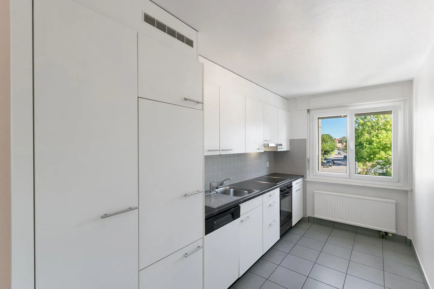 Charmante Wohnung nur wenige Schritte vom Zentrum entfernt - Foto 4 von 5