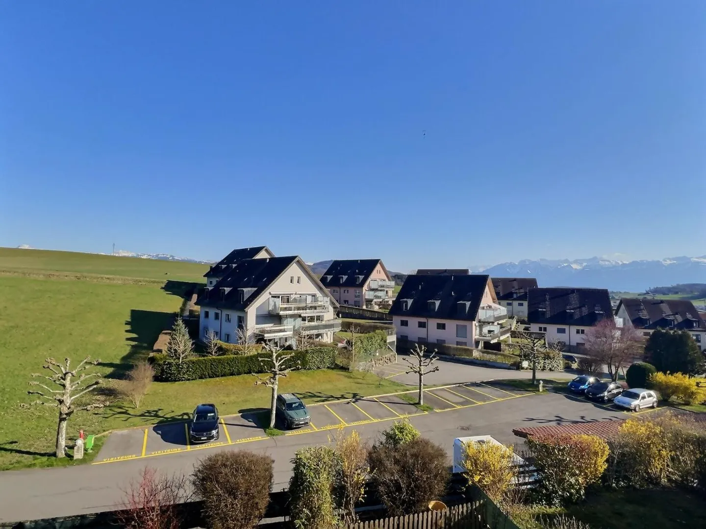 Charmantes Apartment mit Mezzanine - Foto 3 von 13