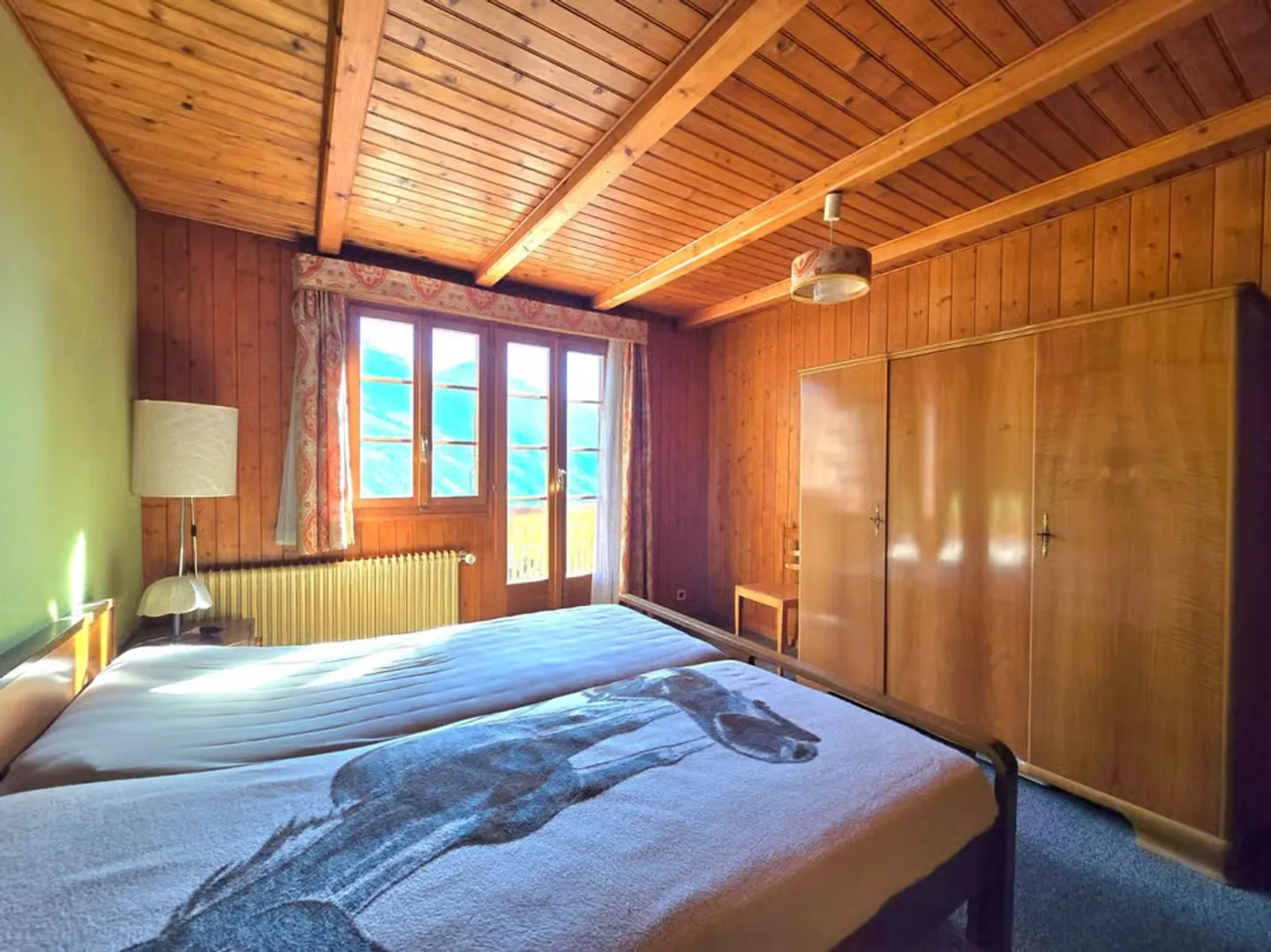 Grande maison familiale avec 2 appartements, surface commerciale, grange et exté - Foto 10 von 13