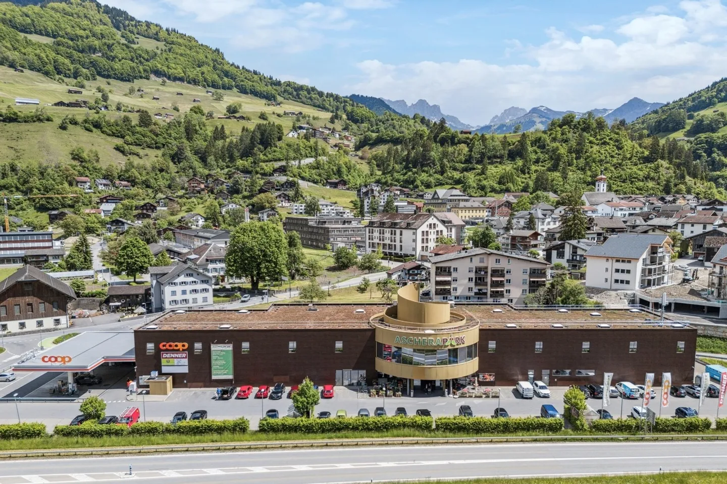 Small Space, Big Impact - Let Your Idea Move In! - Photo 2 of 8