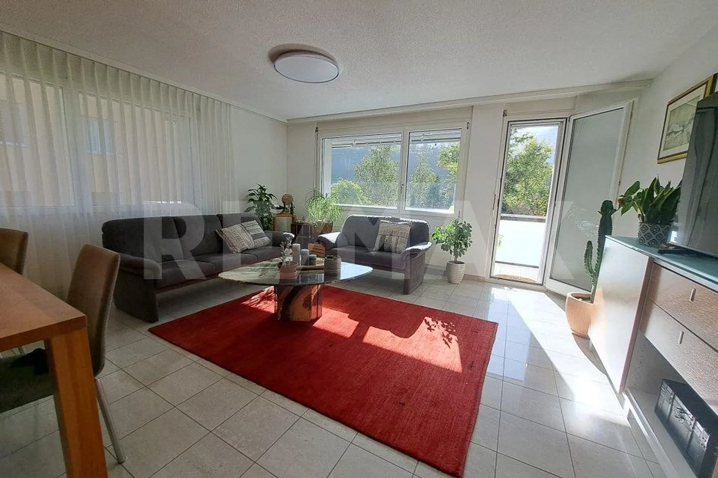 Gemütliche 3,5-Zimmer-Wohnung in Naters - Foto 1 von 5