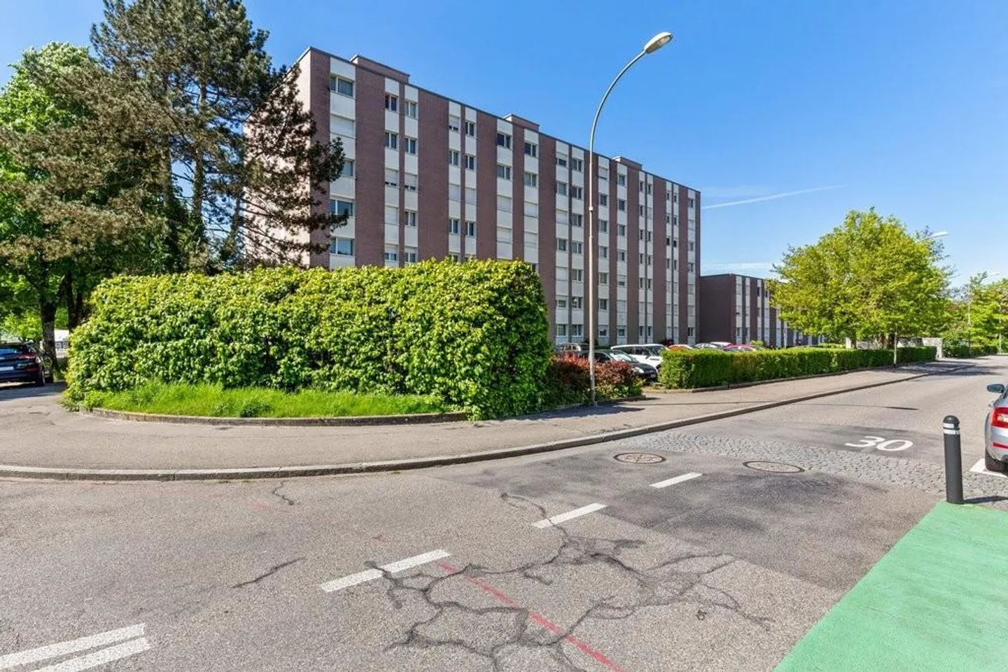 Luminoso appartamento di 4,5 locali con balcone a Soloturno - Foto 1 di 12