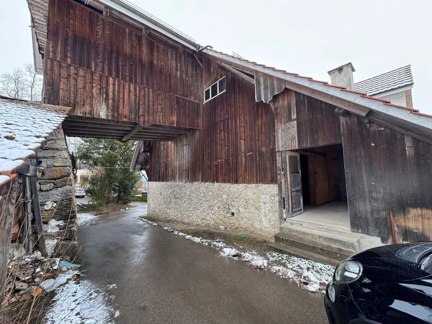 MAGAZZINO SPAZIOSO SU DUE PIANI - Foto 8 di 8