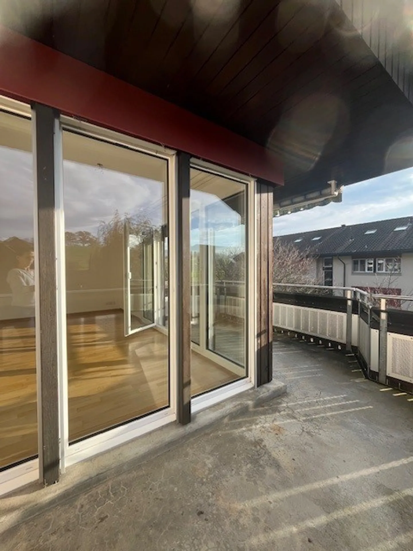 Ihre Wohlfühloase! Heimelige 4.0-Zimmerwohnung im Grünen zu vermieten - Foto 5 von 12