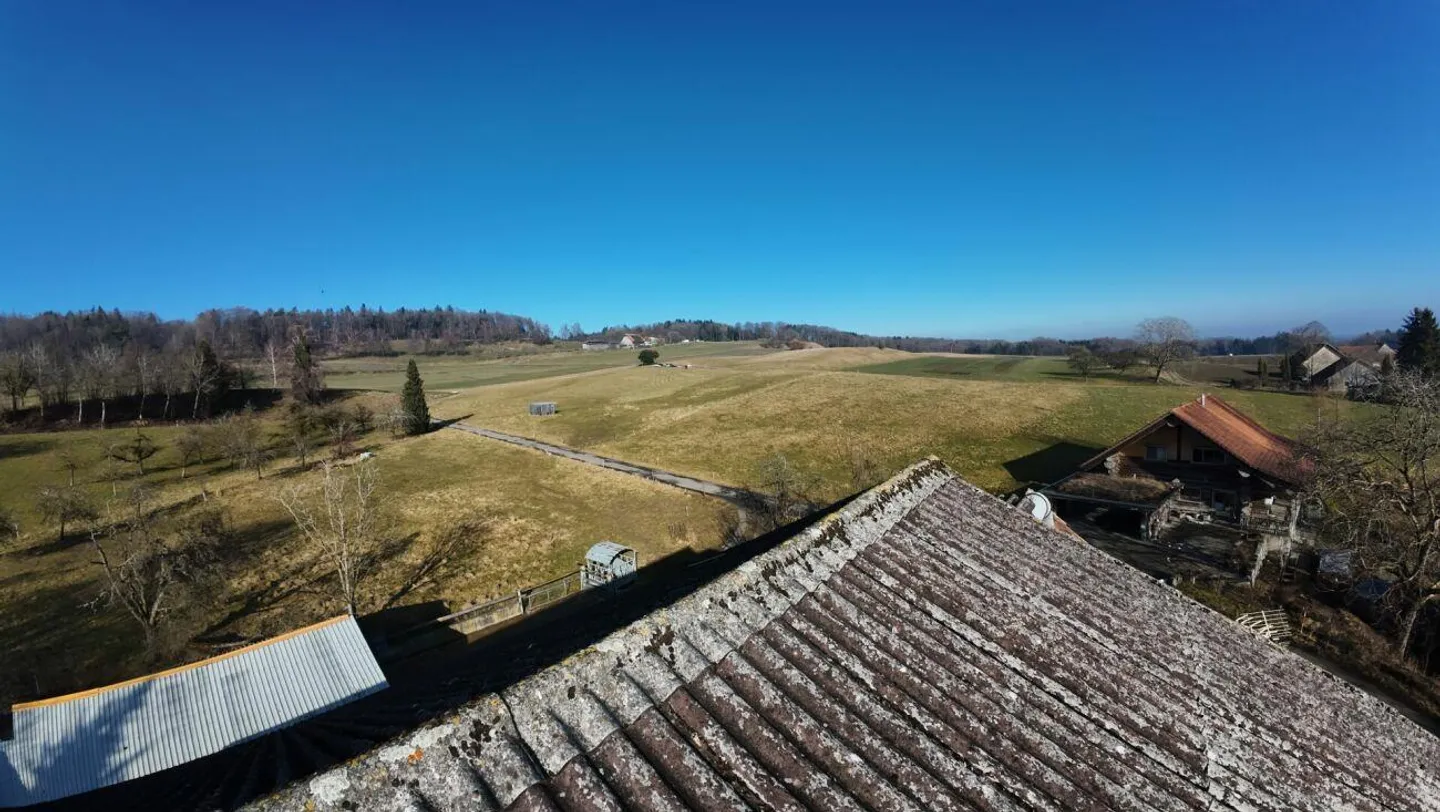 Perfect plot for multi-family house - 1,875 m² village zone 2 - Photo 18 of 18