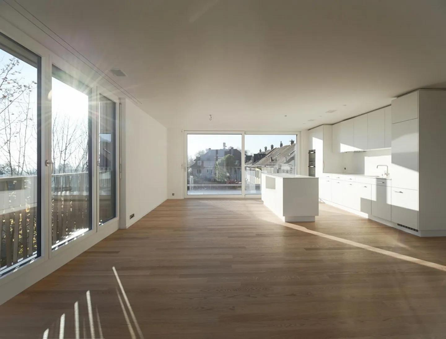 Very sunny penthouse apartment near Sihlcity and green zone - Photo 5 of 19