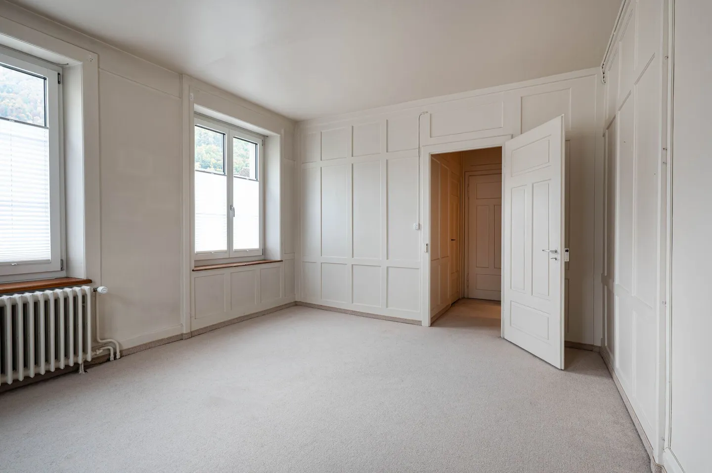 Sehr gepflegtes, stilvoll renoviertes Stadthaus mit zwei Wohnungen, Büroräumlichkeiten und Atelier - Foto 16 di 32