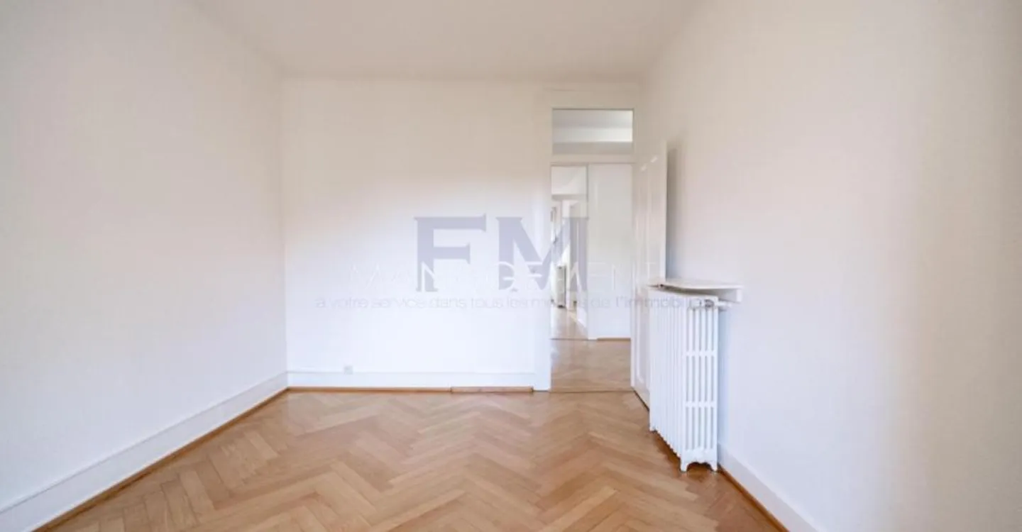 Cluse-Hôpital - Rue Barthélémy-Menn - 5 Zimmer im 4. Stock, ca. 100m2 - Foto 8 von 13
