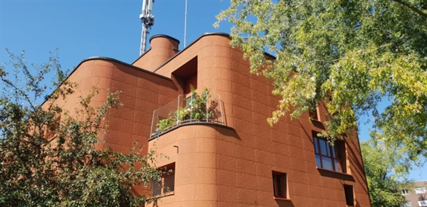 Geräumige Gewerbefläche - Foto 2 von 2