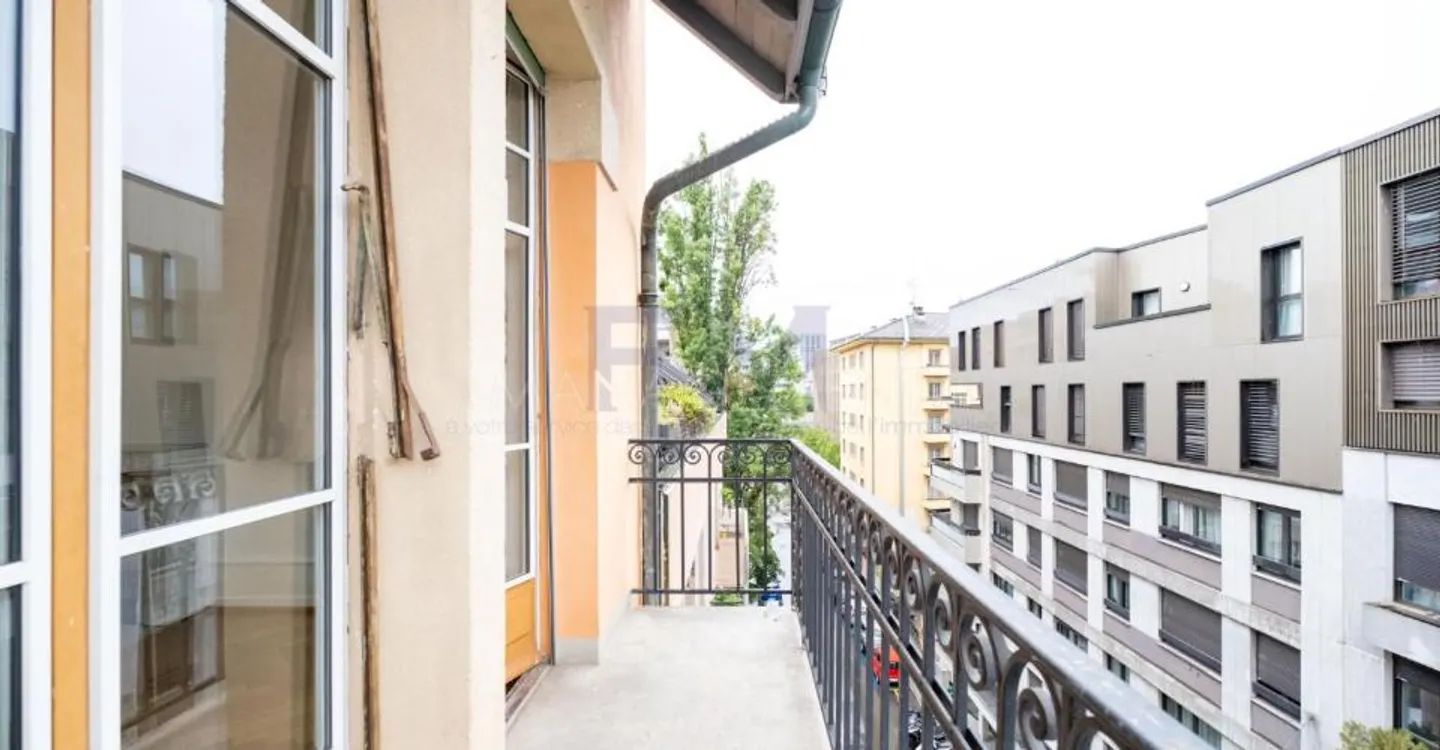Cluse-Hôpital - Rue Barthélémy-Menn - 5 Zimmer im 4. Stock, ca. 100m2 - Foto 13 von 13