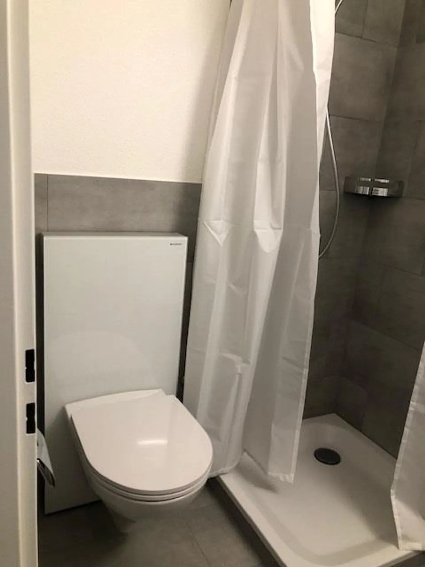 Appartamento 1 1/2 stanze 4° piano 04C - Foto 8 di 9