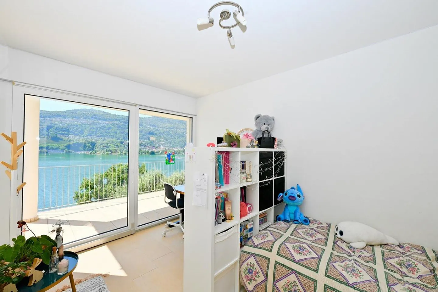 Luxusvilla mit Seeblick - Foto 20 von 26