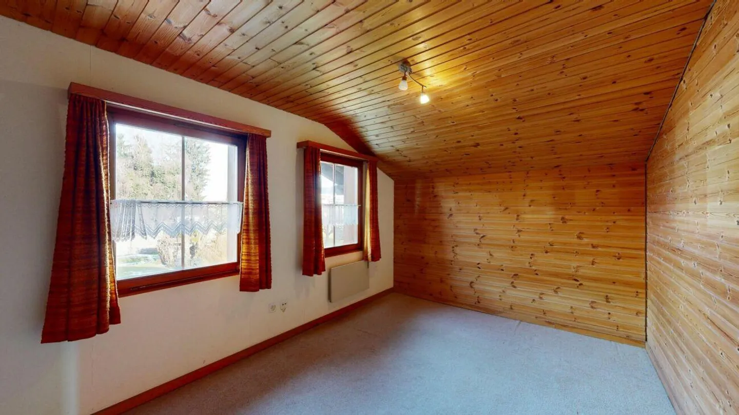 6.0 Room Single Family Home / Building Land in Prime Location - Photo 10 of 17