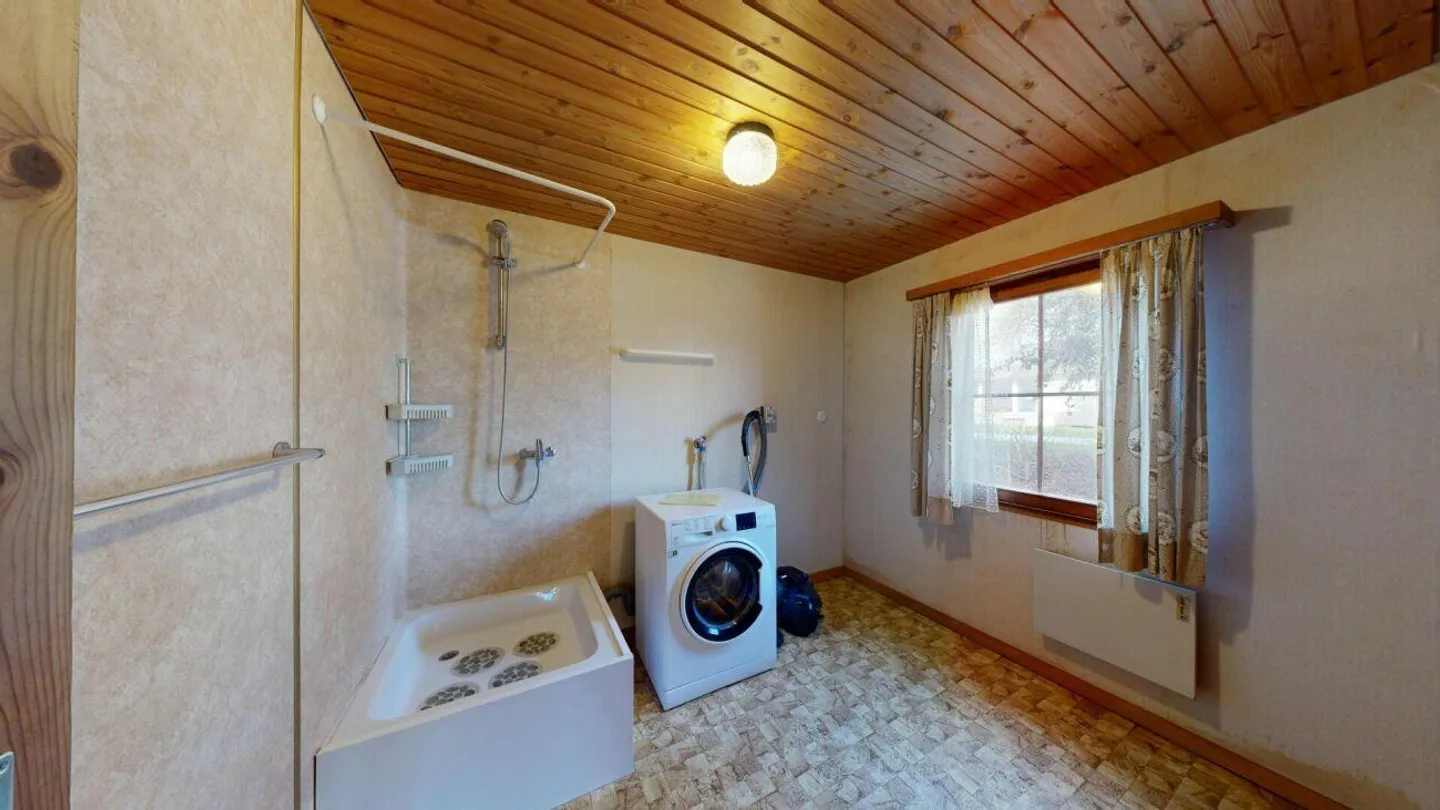 6.0 Room Single Family Home / Building Land in Prime Location - Photo 15 of 17