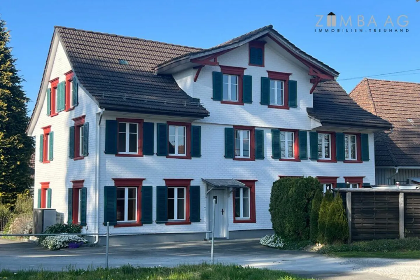 Single house for sale - Photo 4 of 13