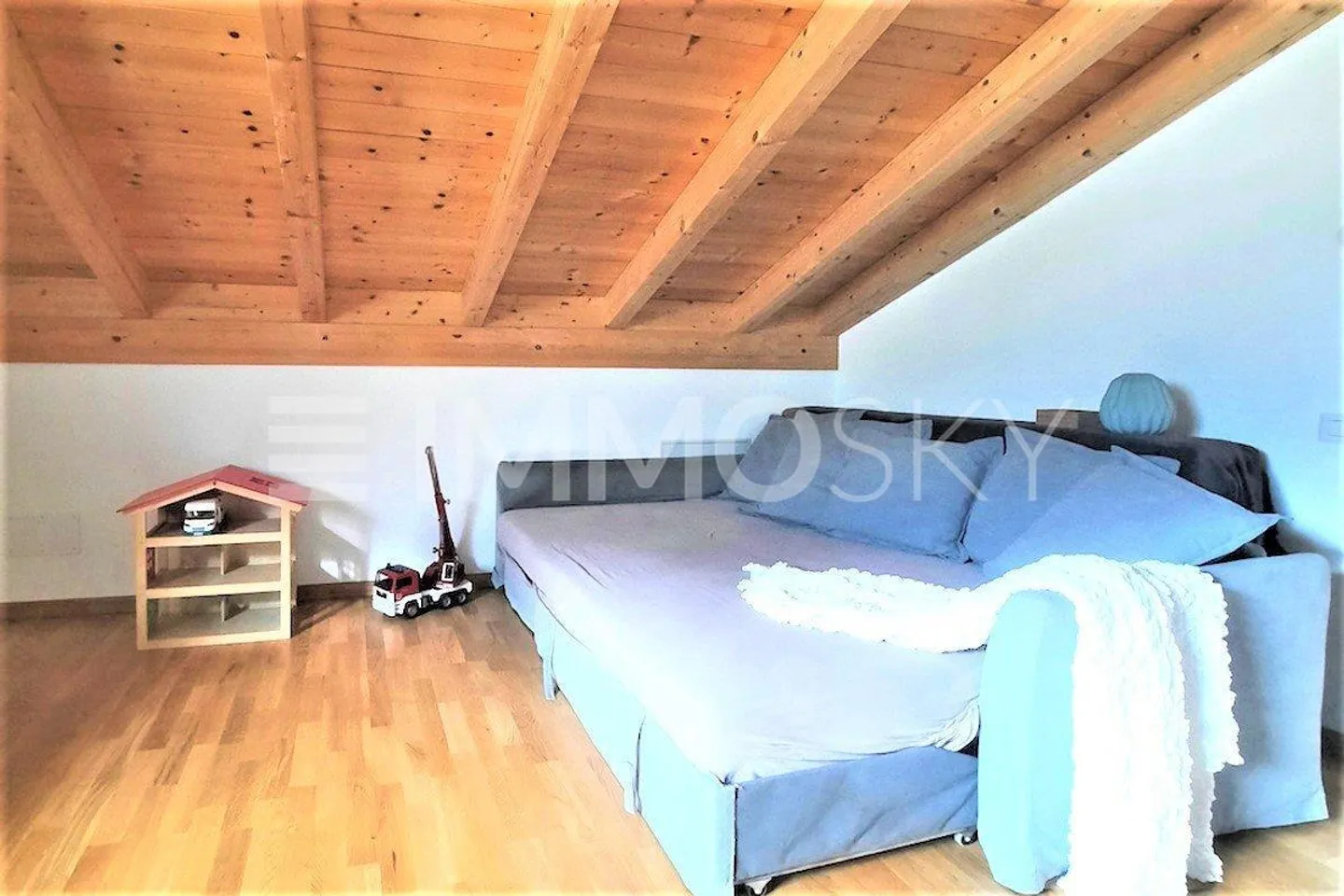 Desing moderno, ecosostenibilità, terrazzo e giardino - Foto 5 di 5