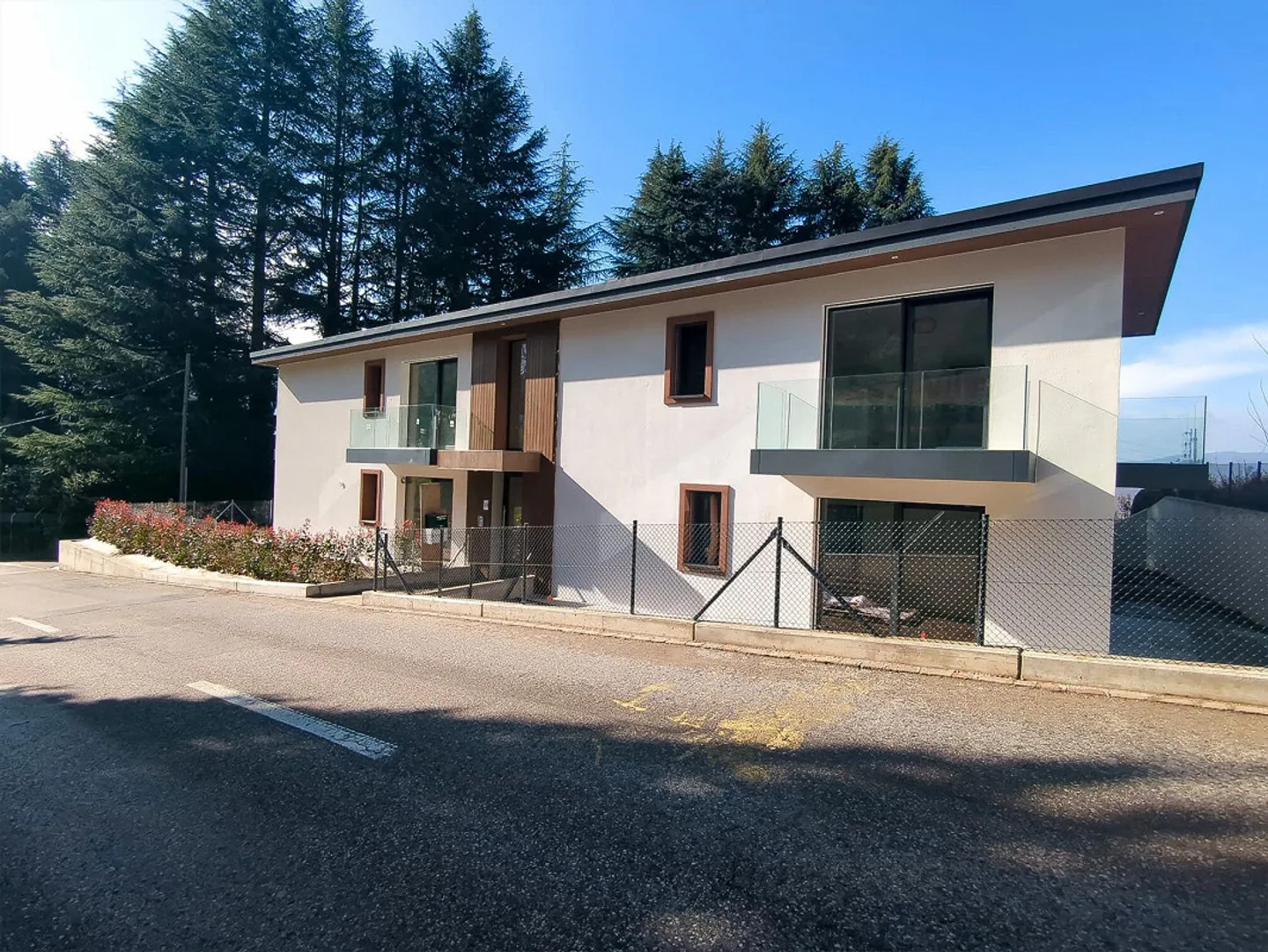 NOUVEAU APPARTEMENT 4.5 DE HAUT STANDING AVEC GRANDE TERRASSE - Photo 6 sur 12